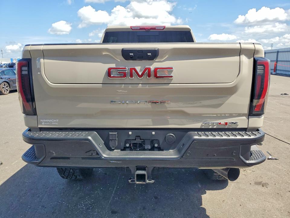 61679926 :رقم المزاد ، 1GT4UZEY7TF210444 vin ، 2026 Gmc Sierra مزاد بيع