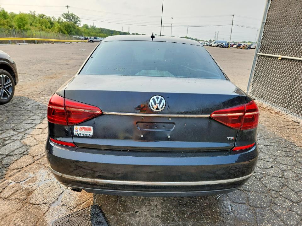 Продаж на аукціоні авто 2017 Volkswagen Passat, vin: 1VWAT7A30HC042723, номер лоту: 62657886