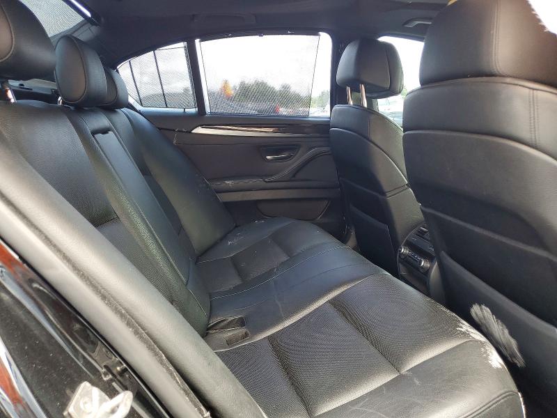 61569106 :رقم المزاد ، WBAFR9C58BDE82143 vin ، 2011 Bmw 550 مزاد بيع