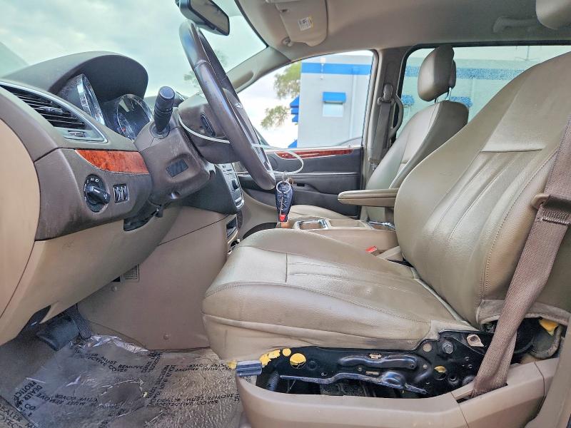 62103036 :رقم المزاد ، 2C4RC1BG9FR661927 vin ، 2015 Chrysler Town & Country مزاد بيع