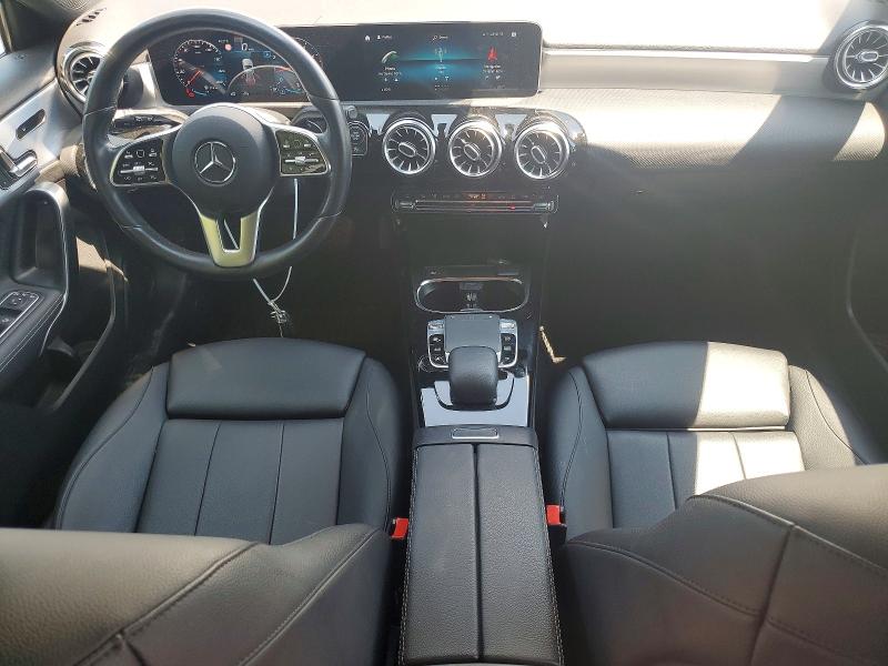 59645756 :رقم المزاد ، WDD3F4HB3KJ109984 vin ، 2019 Mercedes-benz A مزاد بيع