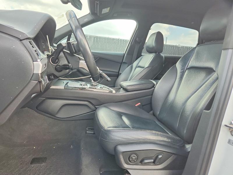 Продажа на аукционе авто 2018 Audi Q7, vin: WA1LHAF77JD035283, номер лота: 61667976