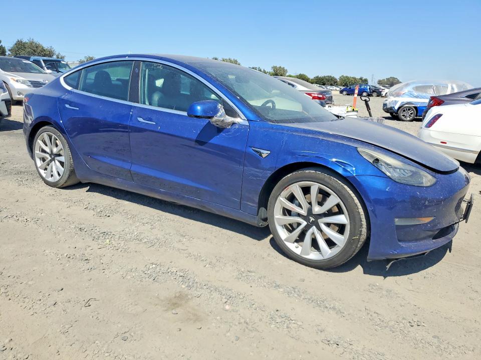 2019 Tesla Model 3 მანქანა იყიდება აუქციონზე, vin: 5YJ3E1EB3KF194204, აუქციონის ნომერი: 59317106
