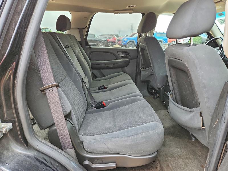 60927836 :رقم المزاد ، 1GNFK13018J185937 vin ، 2008 Chevrolet Tahoe مزاد بيع