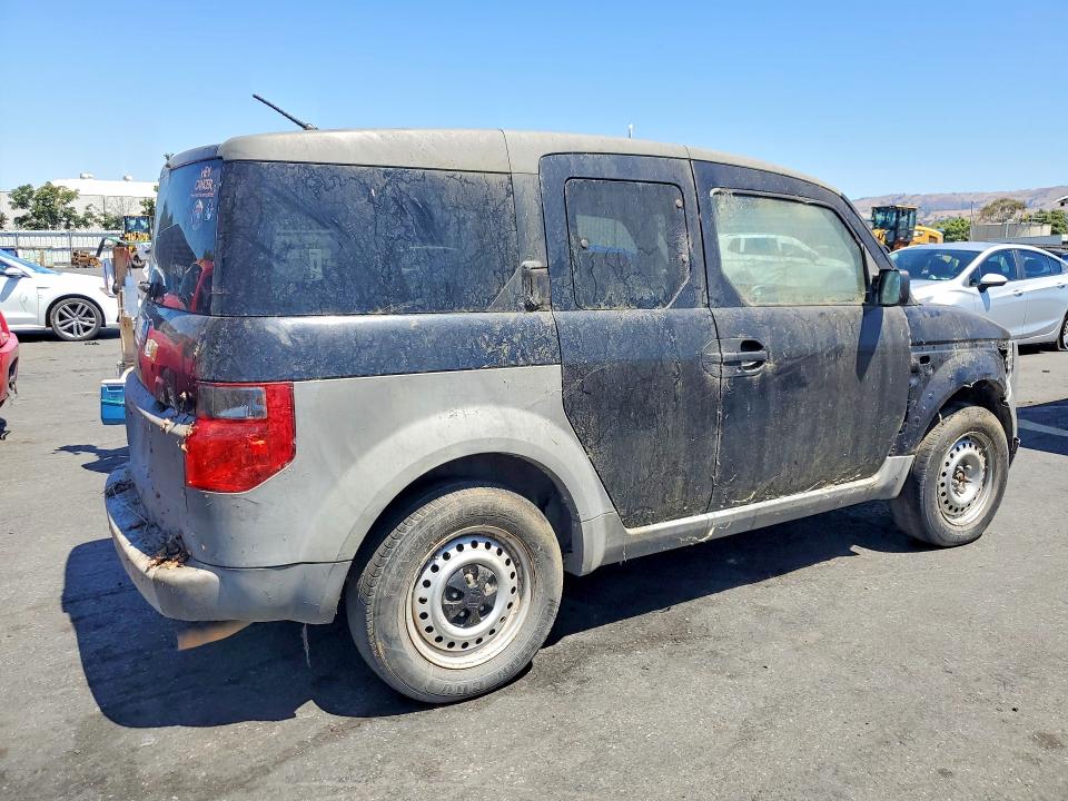 60274136 :رقم المزاد ، 5J6YH28293L021472 vin ، 2003 Honda Element مزاد بيع