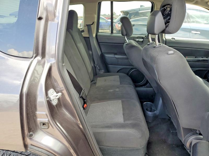 62507536 :رقم المزاد ، 1C4NJCBA8GD546736 vin ، 2016 Jeep Compass مزاد بيع