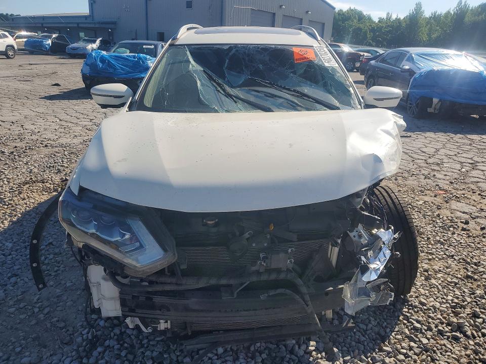 2018 Nissan Rogue მანქანა იყიდება აუქციონზე, vin: JN8AT2MT3JW468562, აუქციონის ნომერი: 60270356