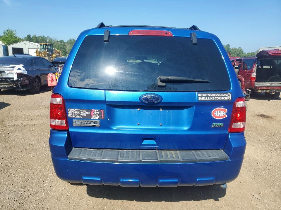 60180396 :رقم المزاد ، 1FMCU0DG1BKA15666 vin ، 2011 Ford Escape مزاد بيع