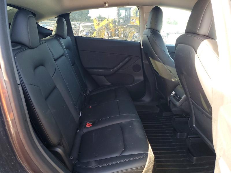 2021 Tesla Model Y მანქანა იყიდება აუქციონზე, vin: 5YJYGDEE7MF201122, აუქციონის ნომერი: 62704726