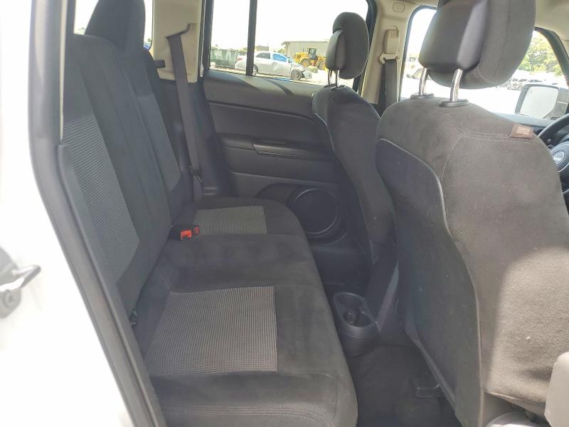 60866466 :رقم المزاد ، 1C4NJPBA2GD600149 vin ، 2016 Jeep Patriot مزاد بيع