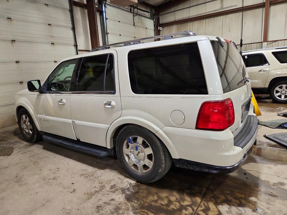 Продажа на аукционе авто 2006 Lincoln Navigator, vin: 5LMFU28566LJ16992, номер лота: 62020976