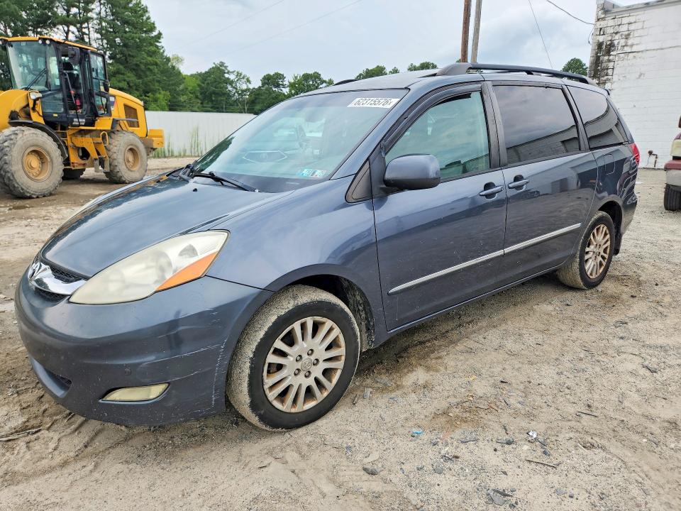 Aukcja sprzedaży 2008 Toyota Sienna, vin: 5TDBK22C28S018563, numer aukcji: 62315576