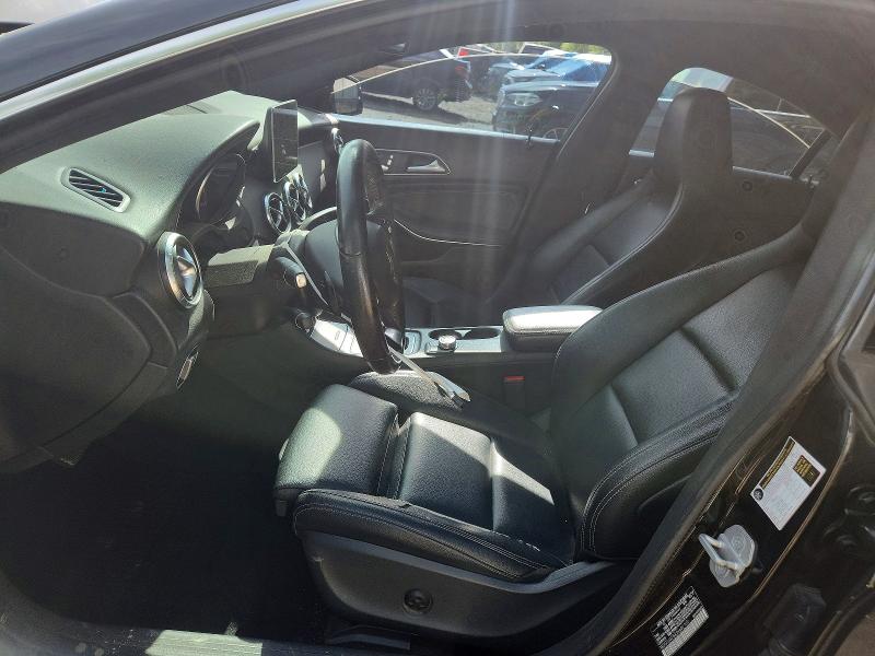 60742426 :رقم المزاد ، WDDSJ4EB8JN602100 vin ، 2018 Mercedes-benz Cla مزاد بيع