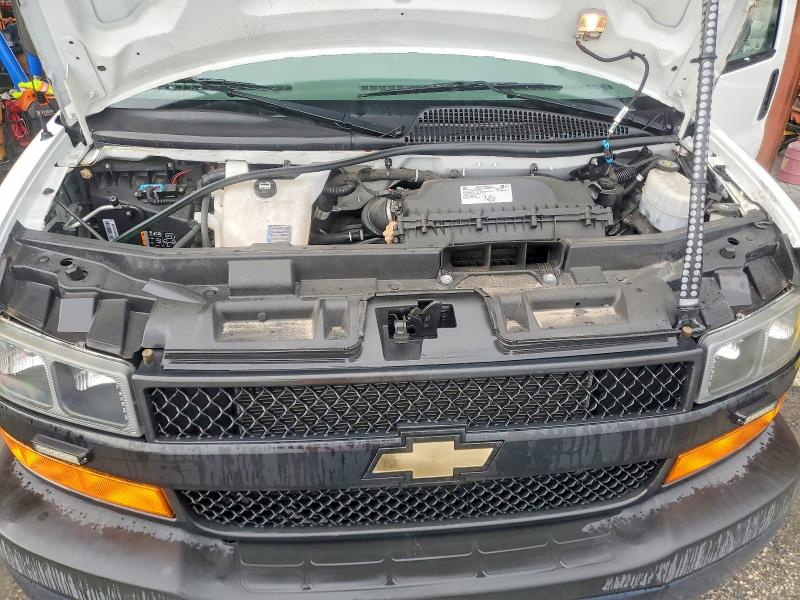 63010666 :رقم المزاد ، 1GCWGAFP9L1227721 vin ، 2020 Chevrolet Express G2500 مزاد بيع