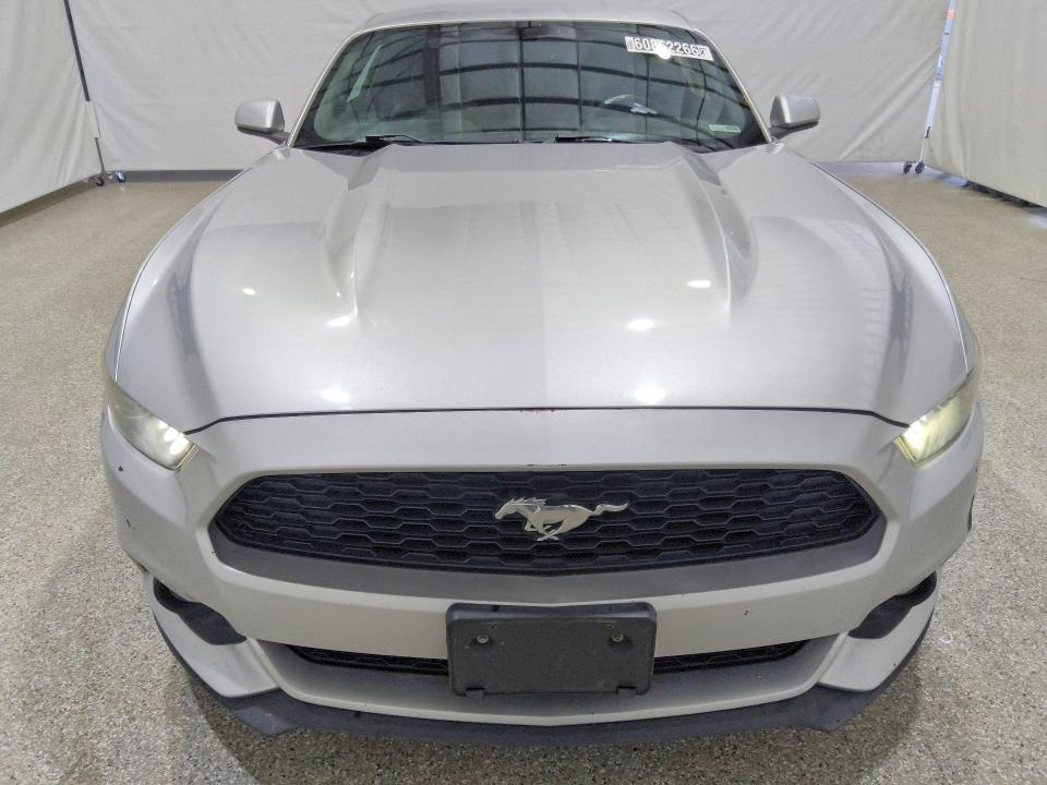 60862266 :رقم المزاد ، 1FA6P8TH4F5400070 vin ، 2015 Ford Mustang مزاد بيع