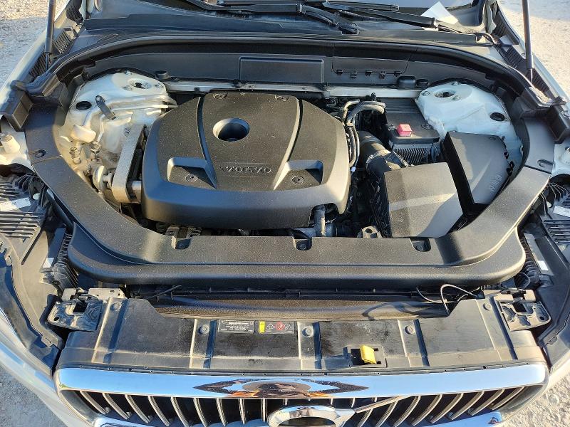 Продажа на аукционе авто 2018 Volvo Xc60, vin: YV4102RL9J1045895, номер лота: 61764846