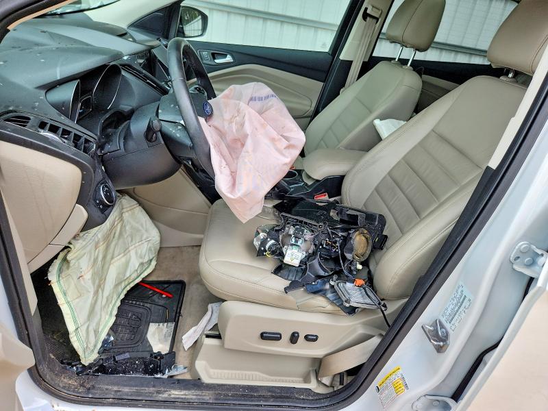 Продажа на аукционе авто 2016 Ford Escape, vin: 1FMCU0JX5GUA60853, номер лота: 60163576