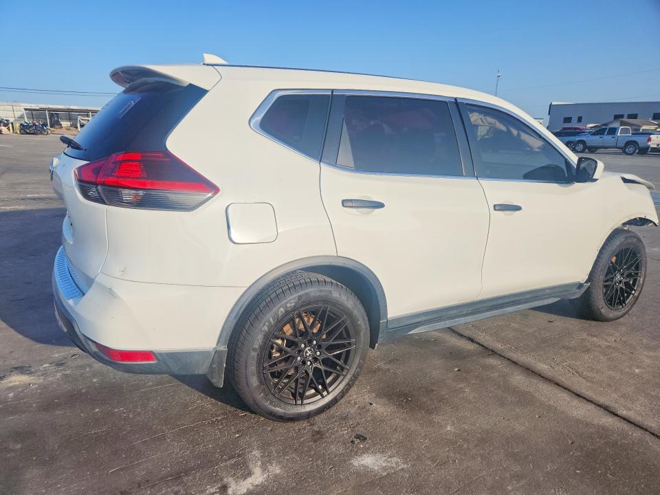 Продаж на аукціоні авто 2018 Nissan Rogue, vin: KNMAT2MT4JP622976, номер лоту: 61663546