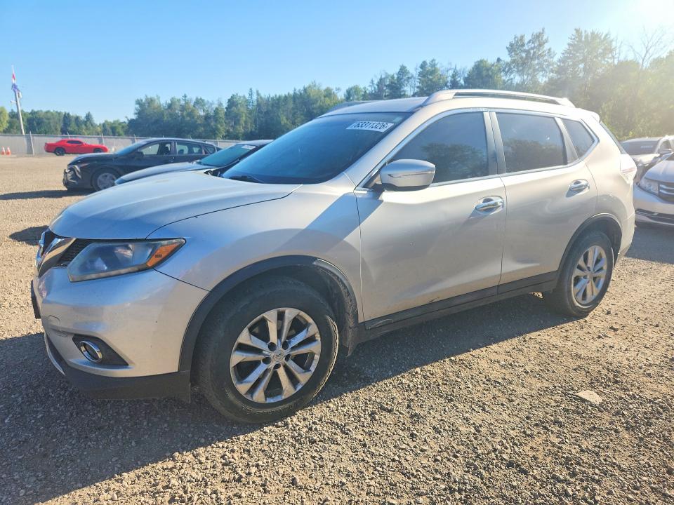 63311326 :رقم المزاد ، 5N1AT2MTXFC753792 vin ، 2015 Nissan Rogue مزاد بيع