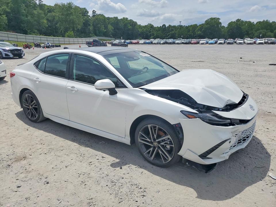 2026 Toyota Camry მანქანა იყიდება აუქციონზე, vin: 4T1DBADK2TU563265, აუქციონის ნომერი: 61881006