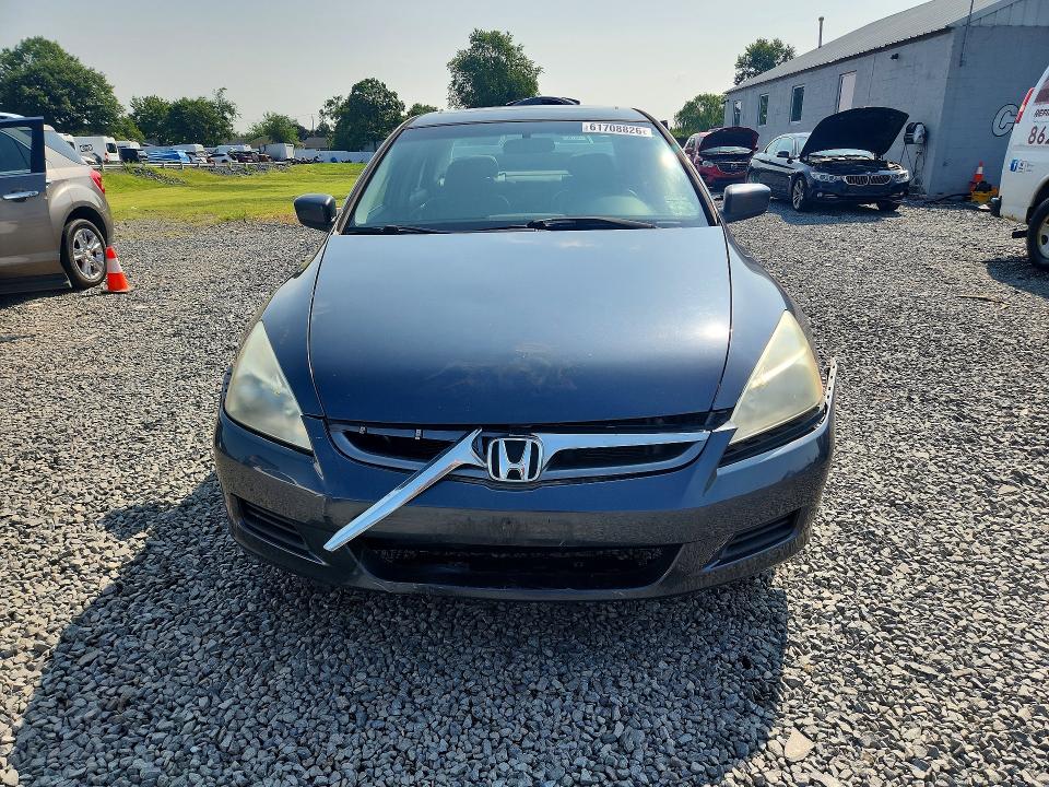 2006 Honda Accord მანქანა იყიდება აუქციონზე, vin: 1HGCM56726A162400, აუქციონის ნომერი: 61708826