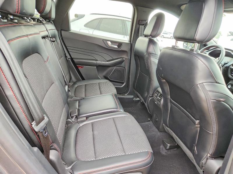60695306 :رقم المزاد ، 1FMCU9NA3PUA32639 vin ، 2023 Ford Escape مزاد بيع