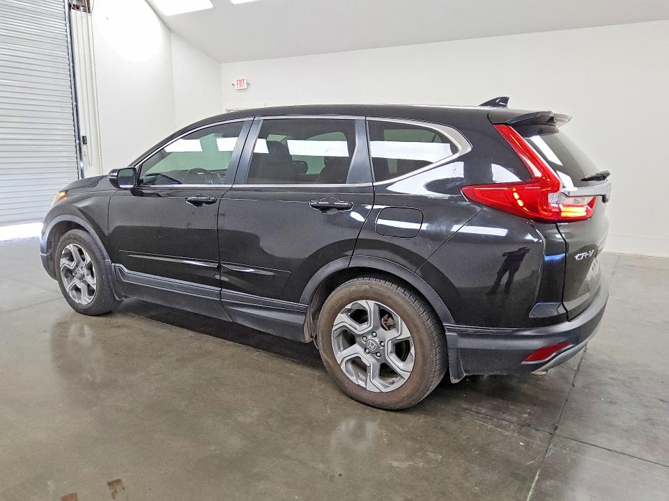 60388516 :رقم المزاد ، 7FARW1H82JE004757 vin ، 2018 Honda Cr-v مزاد بيع