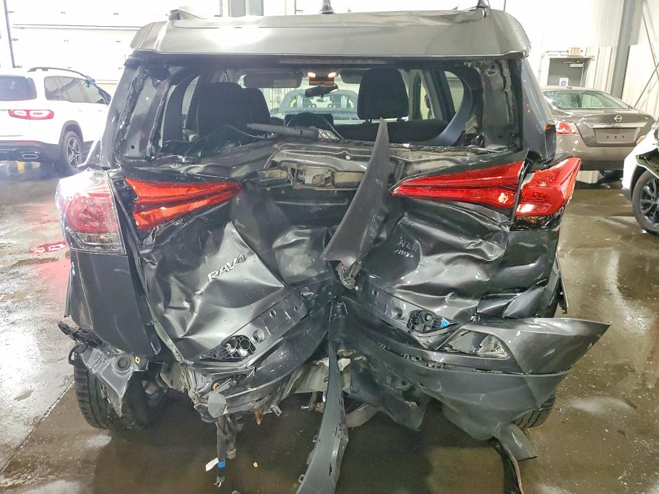 Продажа на аукционе авто 2016 Toyota Rav4, vin: JTMRFREV8GD186677, номер лота: 60719646