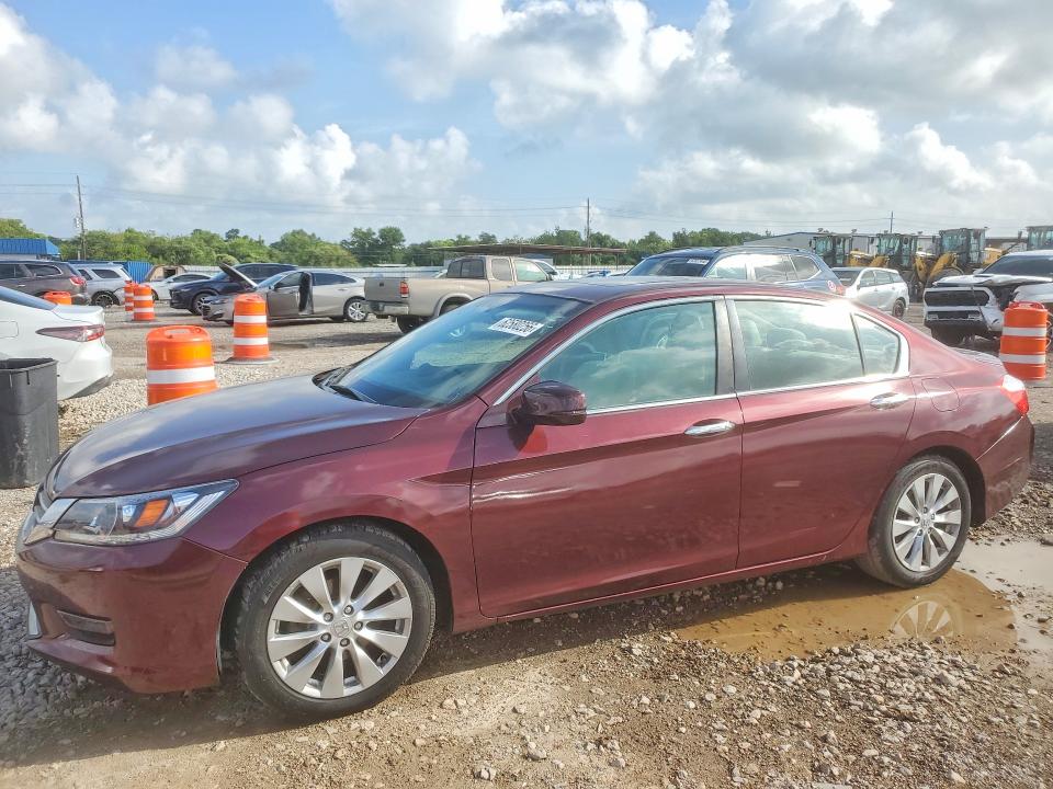 Продажа на аукционе авто 2015 Honda Accord, vin: 1HGCR2F76FA238541, номер лота: 62580256