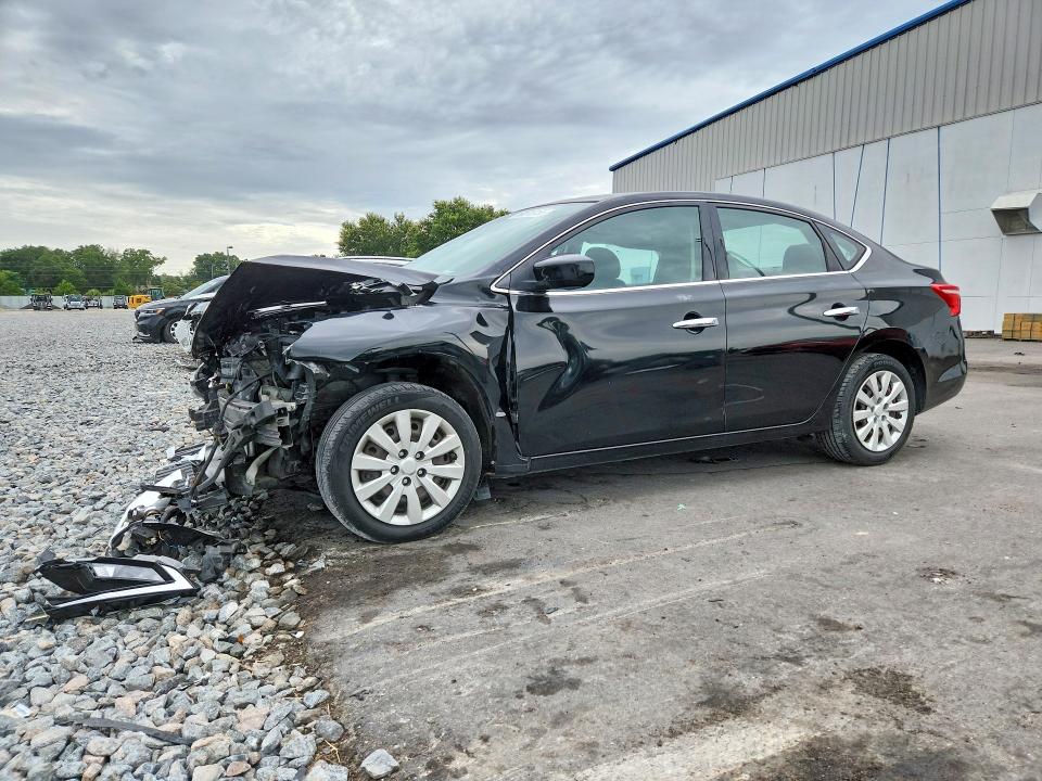 Продажа на аукционе авто 2016 Nissan Sentra, vin: 3N1AB7AP7GY240426, номер лота: 60813156