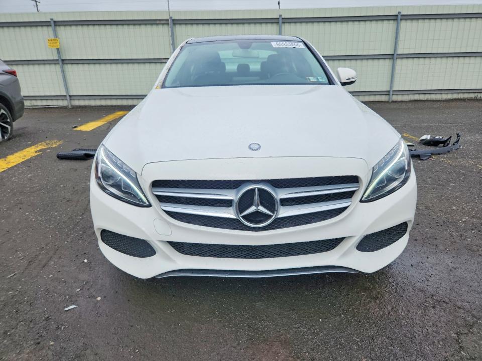 2016 Mercedes-benz C მანქანა იყიდება აუქციონზე, vin: 55SWF4KB1GU102643, აუქციონის ნომერი: 60034566