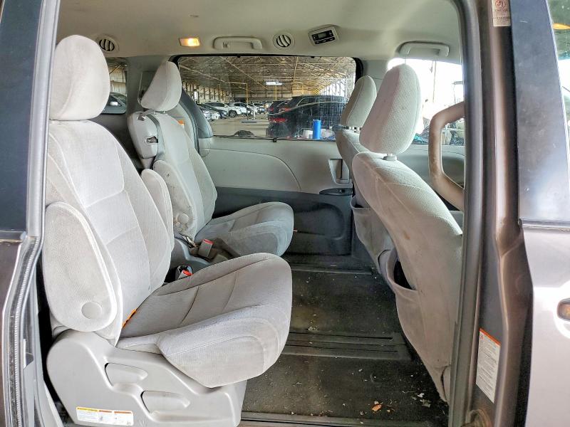 2016 Toyota Sienna მანქანა იყიდება აუქციონზე, vin: 5TDKK3DC3GS714429, აუქციონის ნომერი: 60644576
