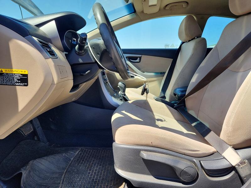 62311246 :رقم المزاد ، KMHDH4AEXFU304168 vin ، 2015 Hyundai Elantra مزاد بيع