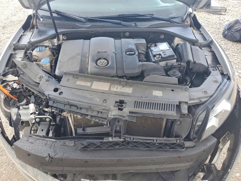 59991026 :رقم المزاد ، 1VWBH7A37DC104733 vin ، 2013 Volkswagen Passat مزاد بيع
