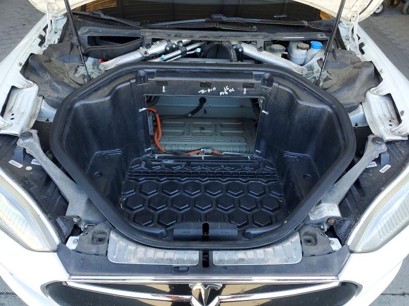 2012 Tesla Model S მანქანა იყიდება აუქციონზე, vin: 5YJSA1CP2CFP02783, აუქციონის ნომერი: 63544166