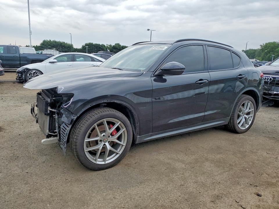 Auction sale of the 2018 Alfa Romeo Stelvio, vin: ZASFAKNN9J7C26805, lot number: 61533566