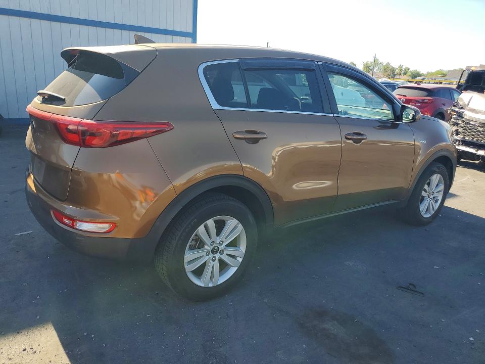2017 Kia Sportage მანქანა იყიდება აუქციონზე, vin: KNDPMCAC6H7164465, აუქციონის ნომერი: 62867386