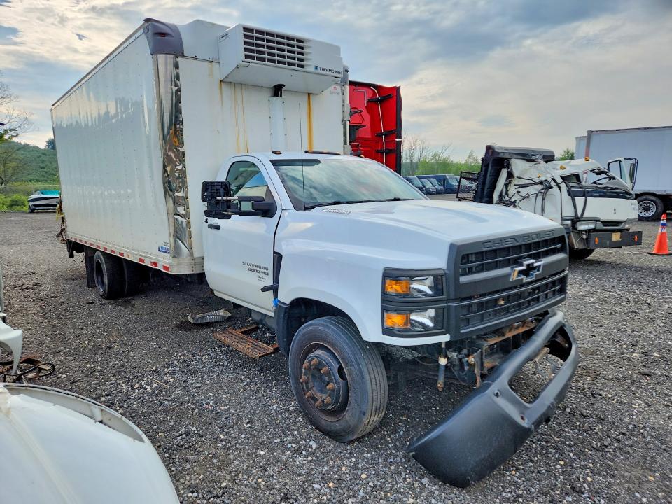 Продажа на аукционе авто 2020 Chevrolet Silverado Medium Duty, vin: 1HTKHPVKXLH263545, номер лота: 61822276