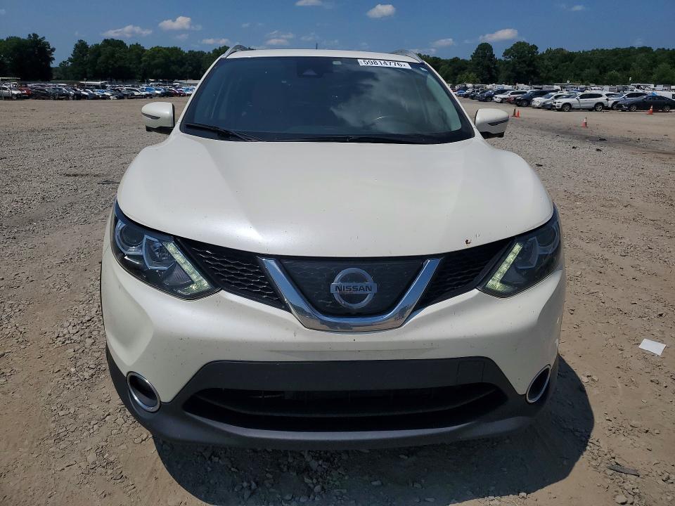 59814776 :رقم المزاد ، JN1BJ1CP7KW527119 vin ، 2019 Nissan Rogue Sport مزاد بيع