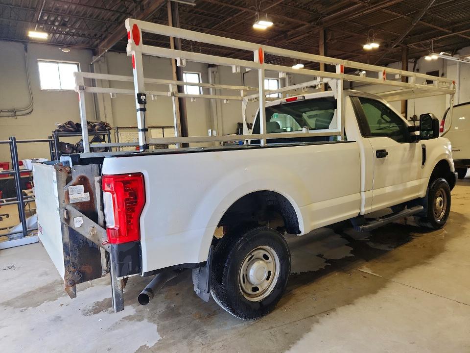 2017 Ford F250 მანქანა იყიდება აუქციონზე, vin: 1FTBF2B6XHED22311, აუქციონის ნომერი: 60056946