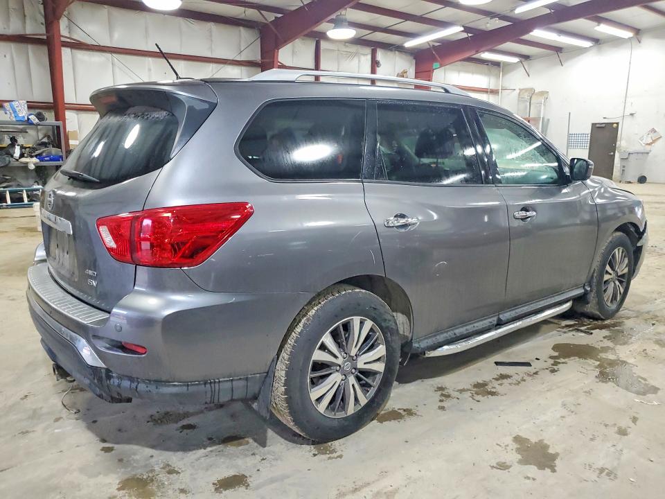 58877066 :رقم المزاد ، 5N1DR2MM4JC646573 vin ، 2018 Nissan Pathfinder مزاد بيع