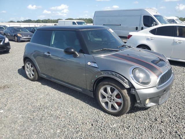 2009 Mini Cooper მანქანა იყიდება აუქციონზე, vin: WMWMF735X9TT98746, აუქციონის ნომერი: 61364436