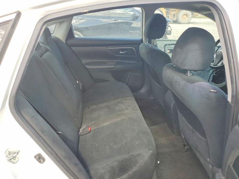 2015 Nissan Altima მანქანა იყიდება აუქციონზე, vin: 1N4AL3AP2FC443076, აუქციონის ნომერი: 60067326