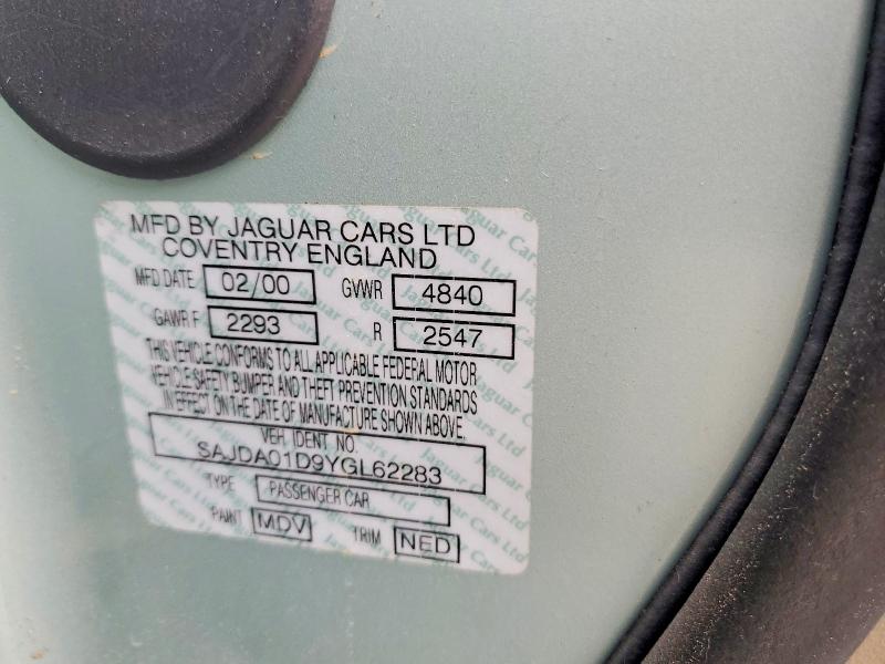 2000 Jaguar S-type მანქანა იყიდება აუქციონზე, vin: SAJDA01D9YGL62283, აუქციონის ნომერი: 61146026