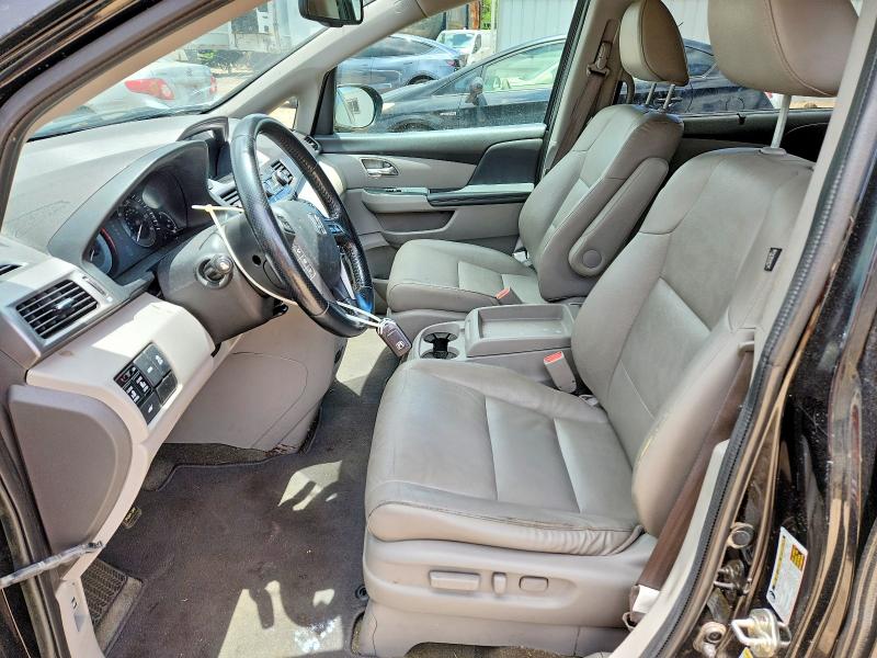 60699926 :رقم المزاد ، 5FNRL5H65FB127566 vin ، 2015 Honda Odyssey مزاد بيع