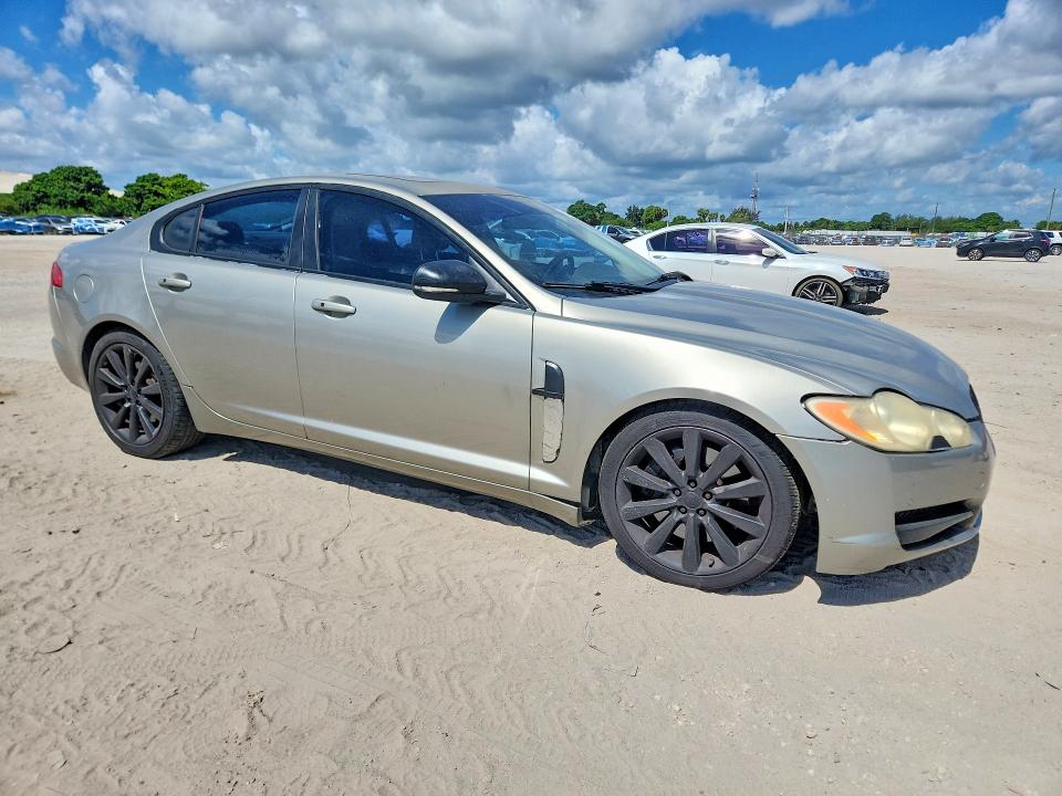 2011 Jaguar Xf მანქანა იყიდება აუქციონზე, vin: SAJWA0GB8BLS18379, აუქციონის ნომერი: 63217666