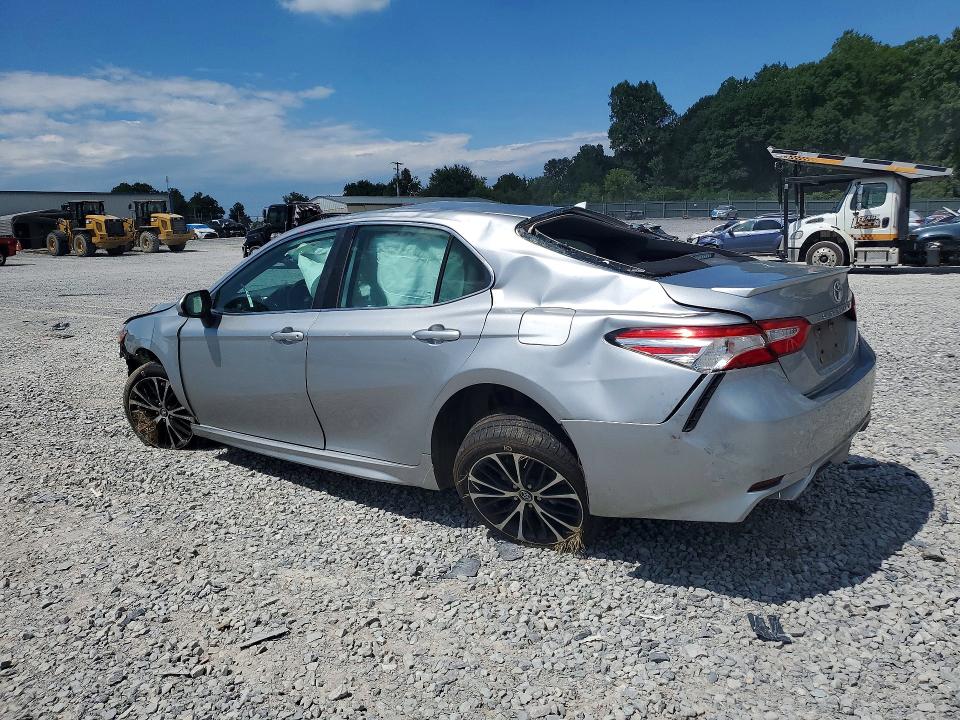 2020 Toyota Camry მანქანა იყიდება აუქციონზე, vin: 4T1G11AK2LU931545, აუქციონის ნომერი: 60071186