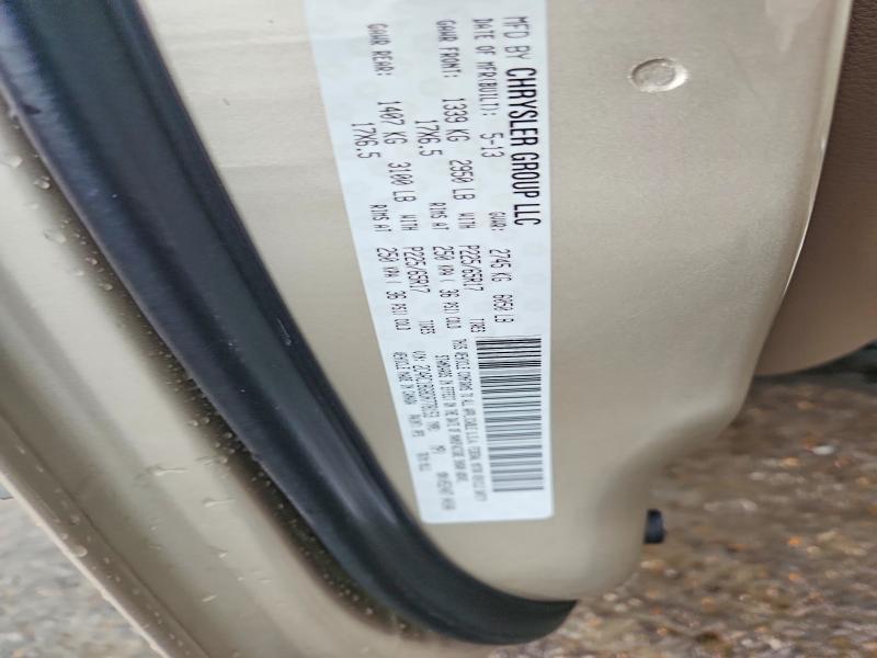 63425396 :رقم المزاد ، 2C4RC1BG8DR778153 vin ، 2013 Chrysler Town & Country مزاد بيع