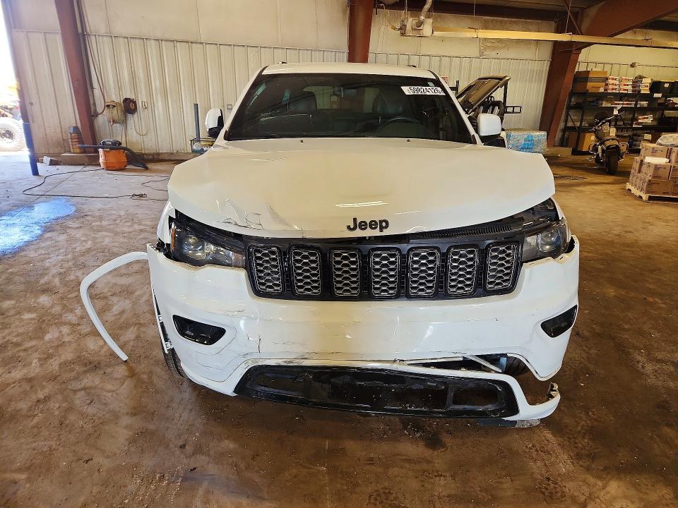 2018 Jeep Grand Cherokee მანქანა იყიდება აუქციონზე, vin: 1C4RJFAG3JC360169, აუქციონის ნომერი: 59824126