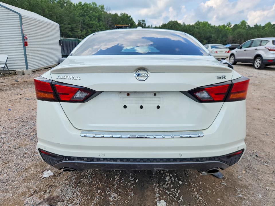 85988945 :رقم المزاد ، 1N4BL4CV2MN370735 vin ، 2021 Nissan Altima مزاد بيع